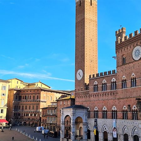 The Balcony Suite - Affaccio Su Piazza Del Campo 锡耶纳 外观 照片