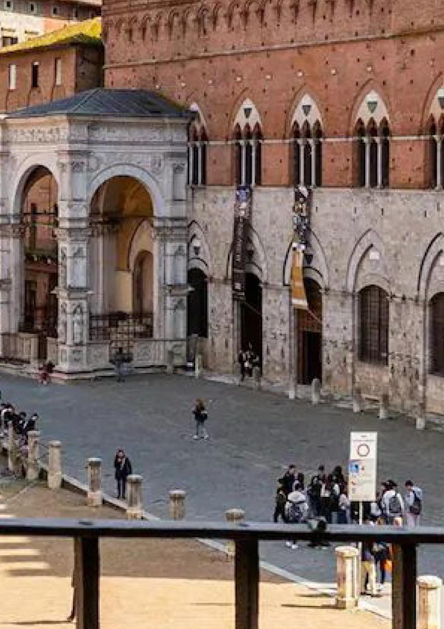 The Balcony Suite - Affaccio Su Piazza Del Campo 锡耶纳 外观 照片